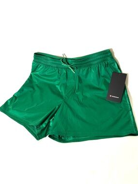 NWT | Lululemon Emerald Peak Satin 5" Shorts